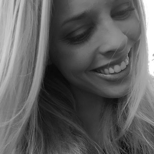 Lauren Cronin Photo 28
