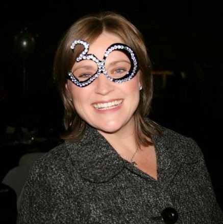 Tamara Jones Photo 16