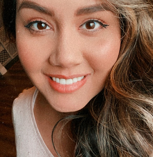 Reyna Lopez Photo 12
