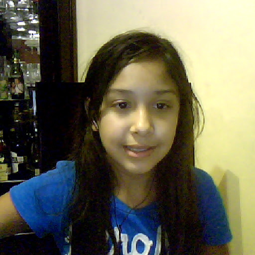 Michelle Ayala Photo 33