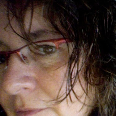 Pamela Day Photo 11