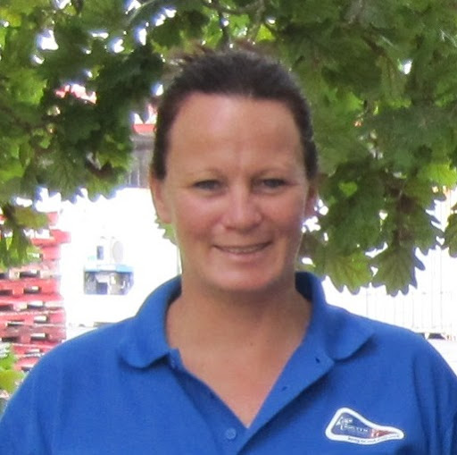 Kelly Wright Photo 34