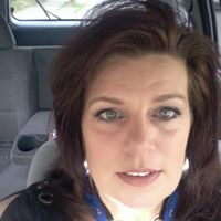 Kelly Mulholland Photo 11
