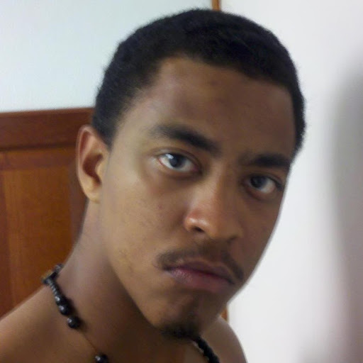 Quincy Thomas Photo 14