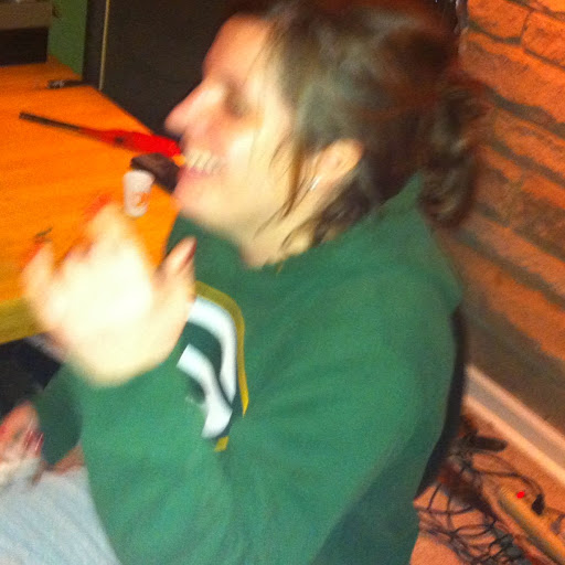 Jennifer Stott Photo 6