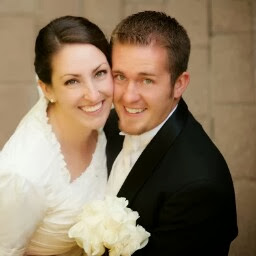 Samantha Smith Photo 38