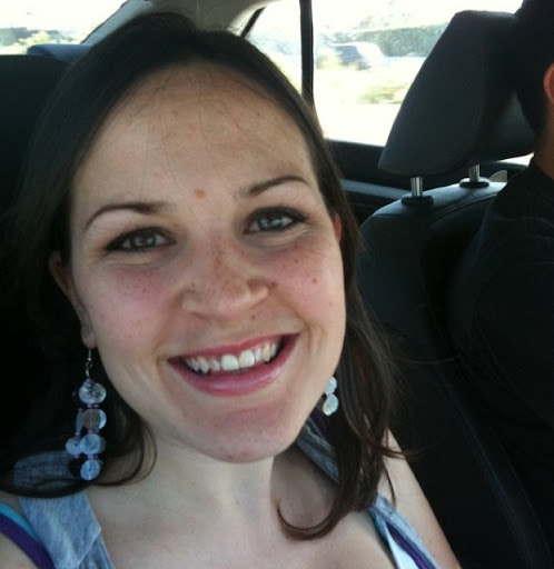 Erin Gomez Photo 14