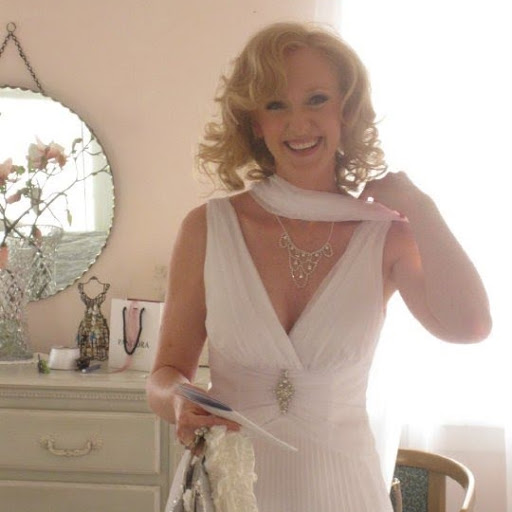 Jane Floyd Photo 28
