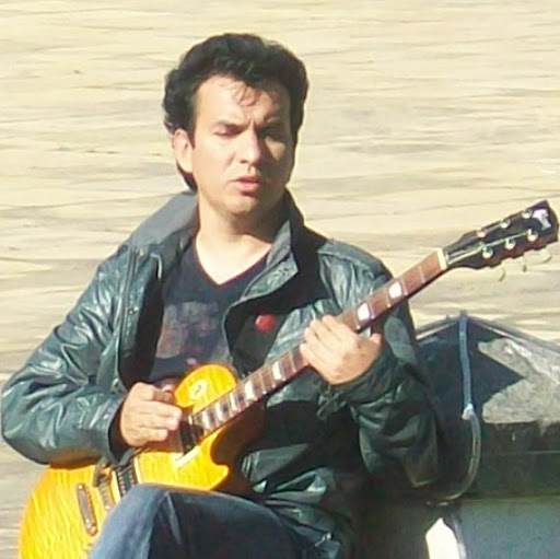 Gonzalo Martinez Photo 39