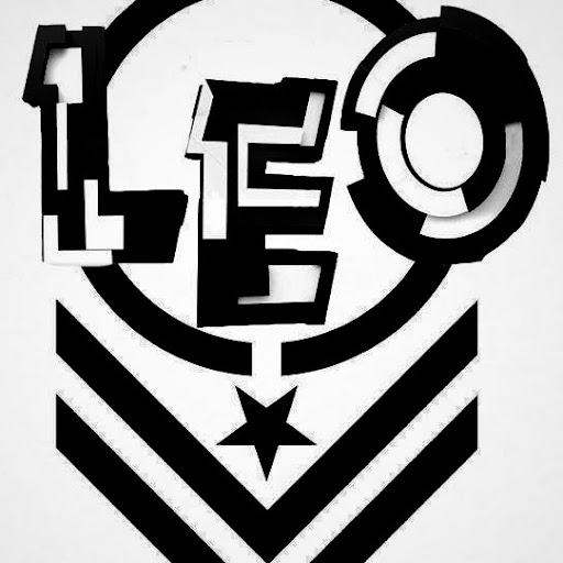 Leo Page Photo 29