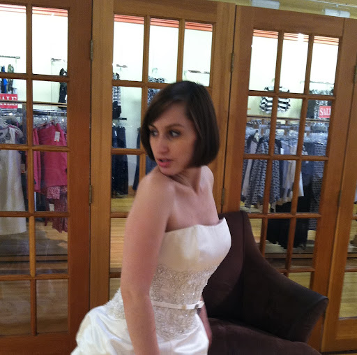 Elizabeth Cobb Photo 42