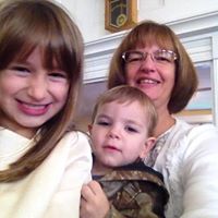 Lori Yoder Photo 20