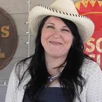 Terri Osborne Photo 29