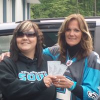 Brenda Hewitt Photo 8
