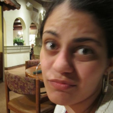 Elizabeth Schmidt Photo 11