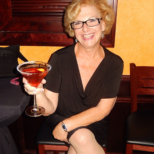 Paula Weiss Photo 35