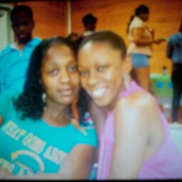 Shauntel Thompson Photo 5