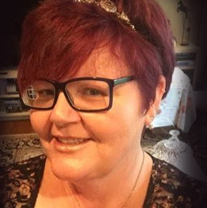 Vicki Garrett Photo 18