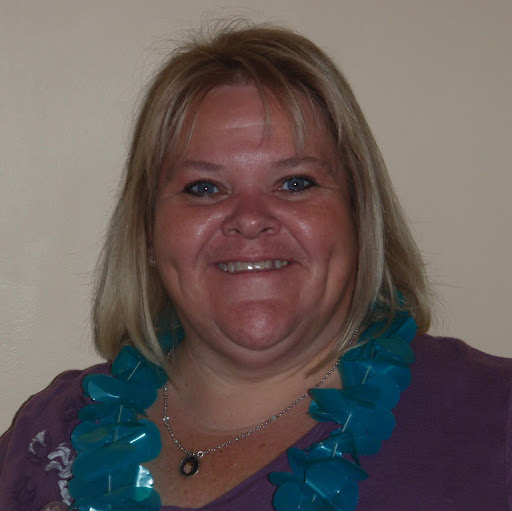 Suzanne Peterson Photo 21