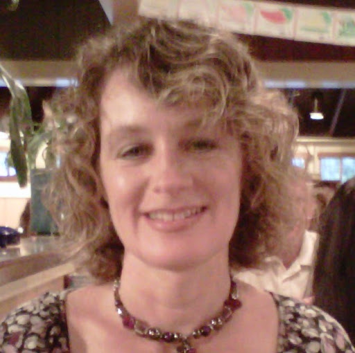 Kimberly Irving Photo 29