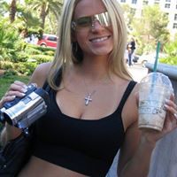 Claire Nielsen Photo 25
