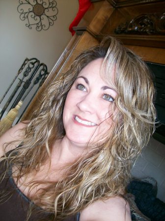 Shelly Moore Photo 25
