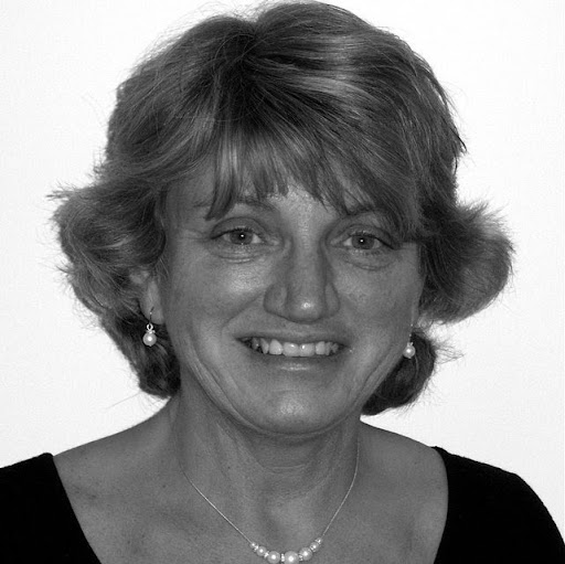 Esther Cooper Photo 38