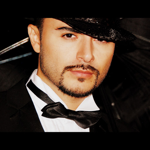 Phillip Lacroix Photo 16