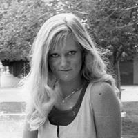 Debra Schofield Photo 17