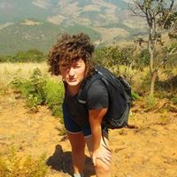 Sarah Lang Photo 16