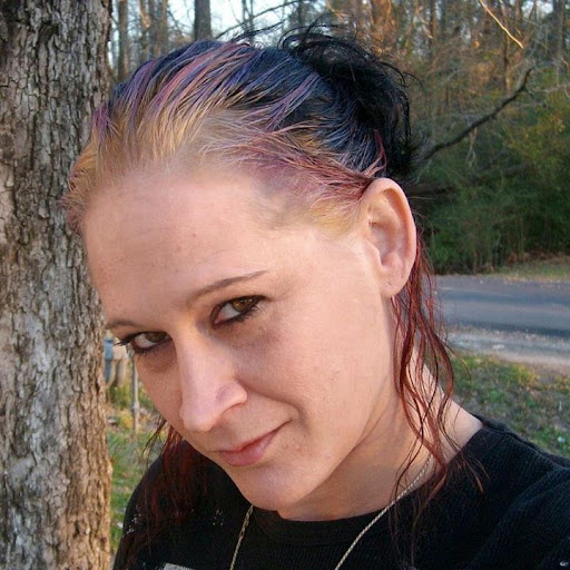Melissa Davis Photo 37