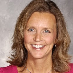 Pam Wise Photo 19