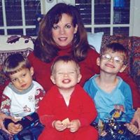 Michelle Roberson Photo 25