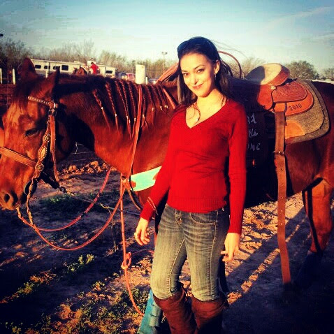 Jennifer Villarreal Photo 31