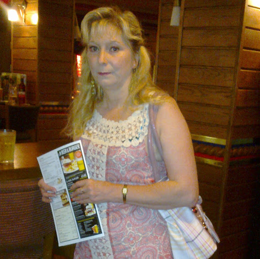 Jacqueline Bennett Photo 42