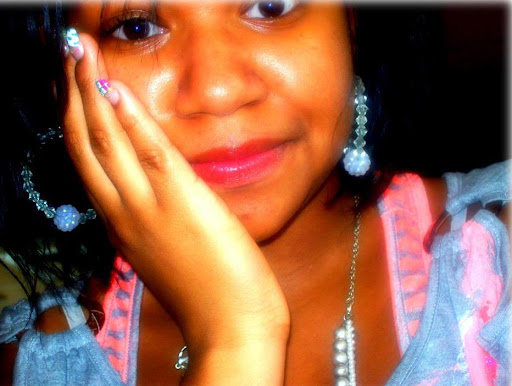 Tia Robinson Photo 40