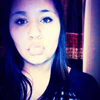 Mandi Vargas Photo 7