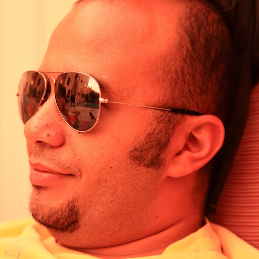 Mahmoud Awad Photo 19