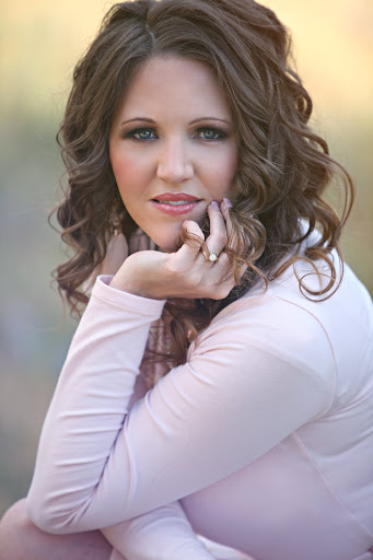 Kimberly Buck Photo 27