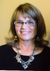 Lisa Ward Photo 21