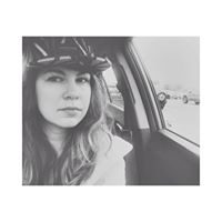 Charity Owens Photo 7