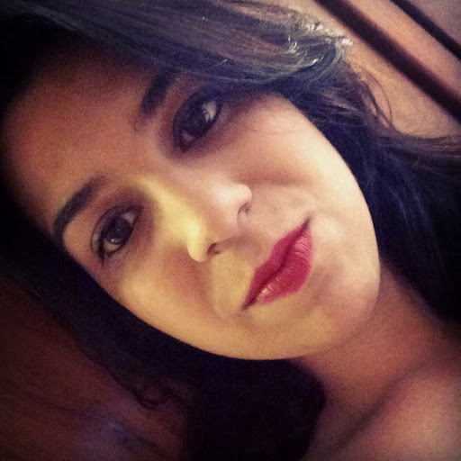 Paula Angelo Photo 8