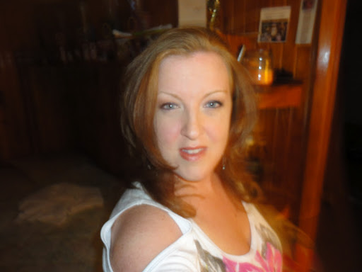 Angela Lindsey Photo 37