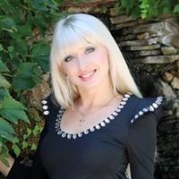 Maria Clark Photo 7