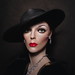Joan Collins Photo 18