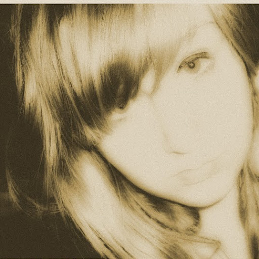 Elisa Cruz Photo 21