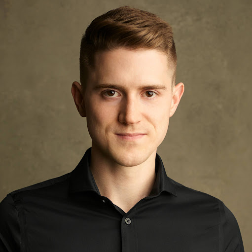 Joshua Norris Photo 7