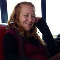 Sarah Manson Photo 33