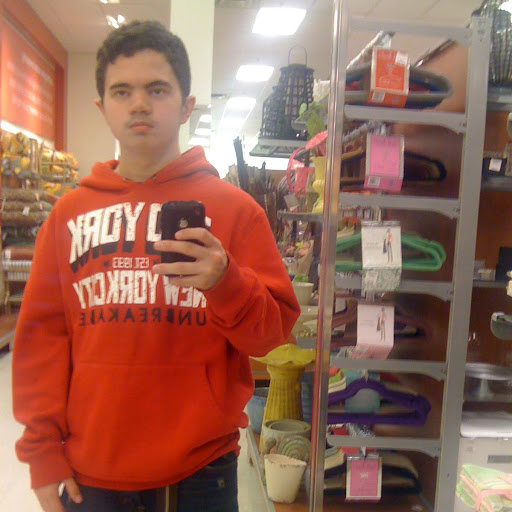 Tyler Moore Photo 18