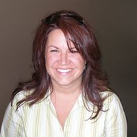 Tracy Roe Photo 9